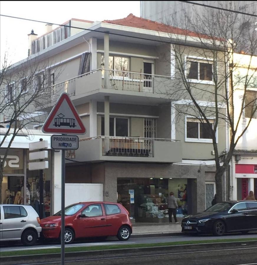 Hostel Vila Nova Vila Nova de Gaia Esterno foto